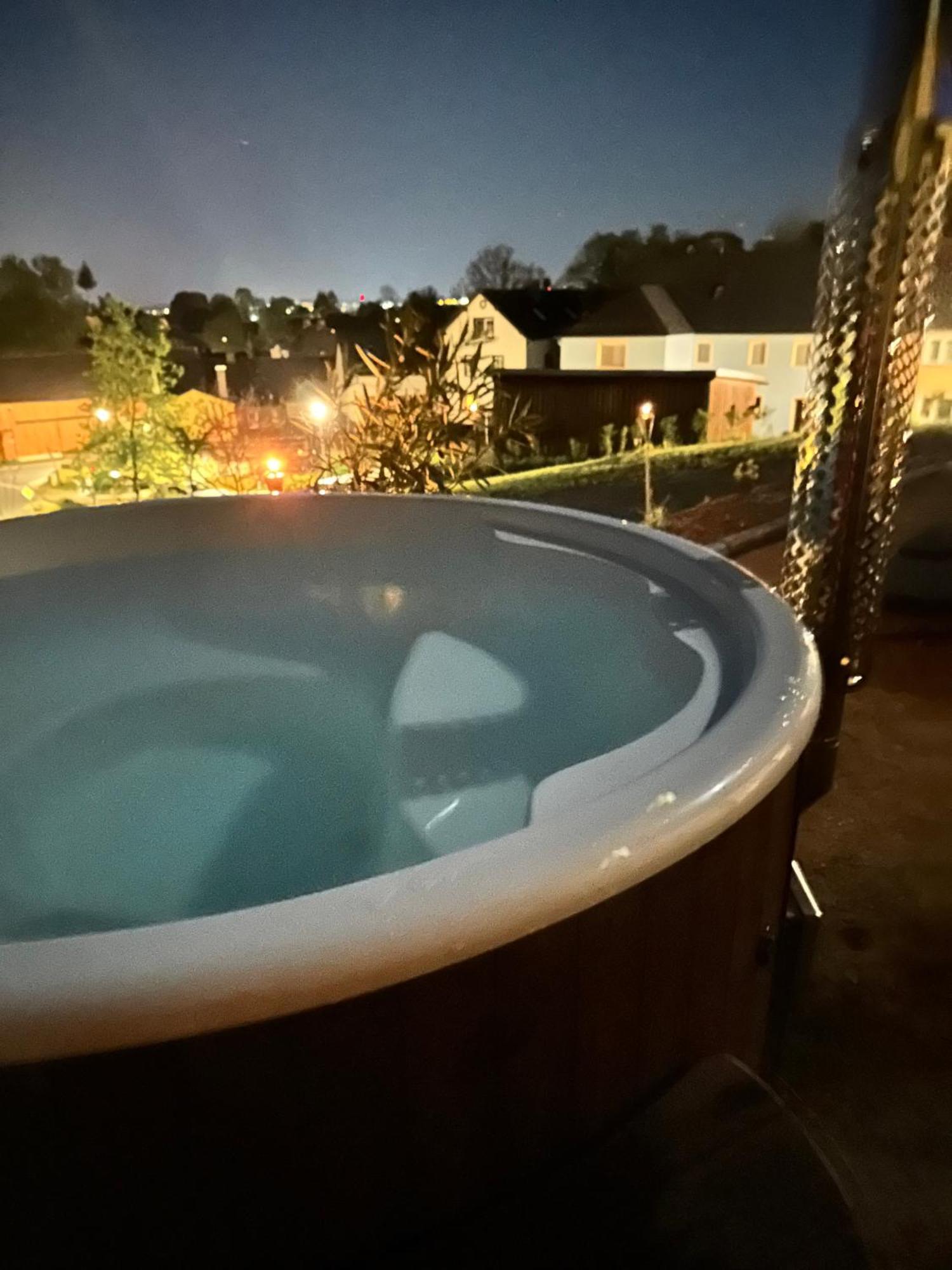 Chalet-ferienwohnung Aehrenglueck, 70 Qm, Wellness/fitness/sauna - Bergroedelhof Feilitzsch